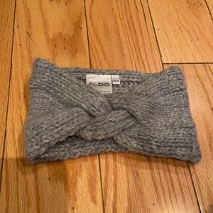 Head warmer / ear warmer / winter headband